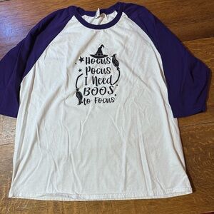 Hocus‎ Pocus baseball tshirtt sz 2 XL